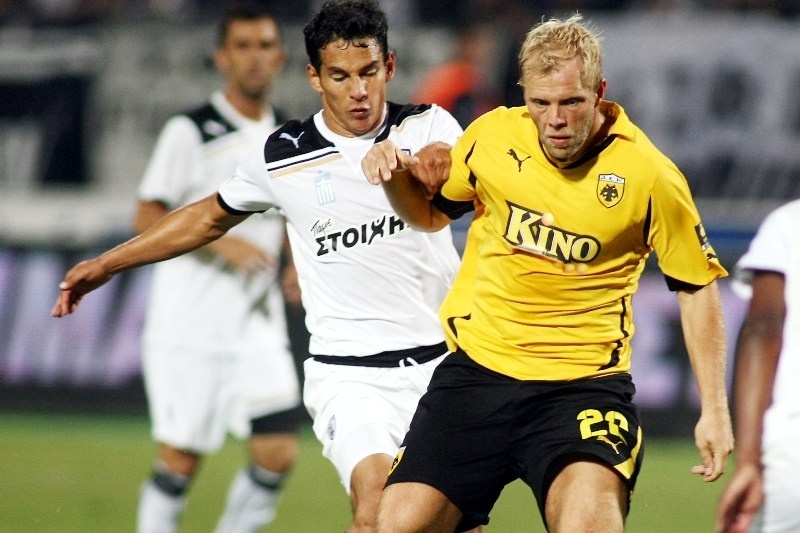 Αρίας: «Καλύτερος άνθρωπος μετά την κόκκινη»