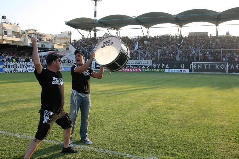 Στις επάλξεις οι οπαδοί του ΟΦΗ!