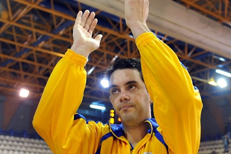 Φιλική «κατοστάρα» από Περιστέρι