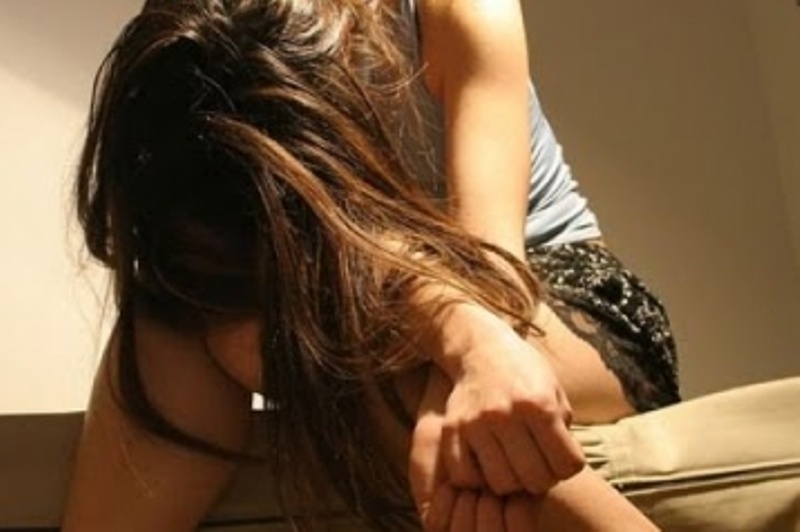 Βίασαν μητέρα στη Γλυφάδα