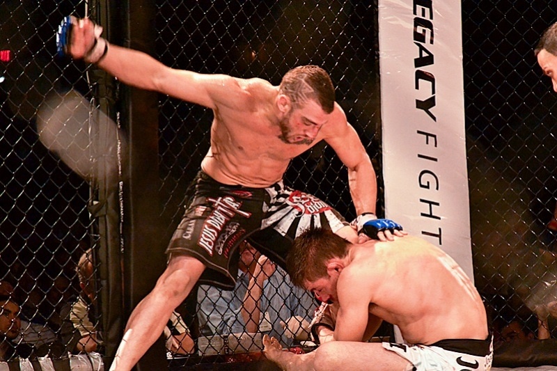 Στο Legacy ο Μπρονζούλης