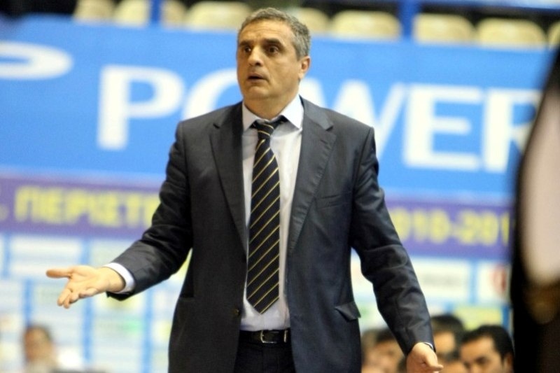 Στο Περιστέρι ο Μπάζιος