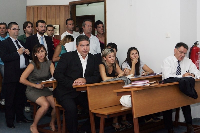 Απολογήθηκαν οι μισοί (photos)