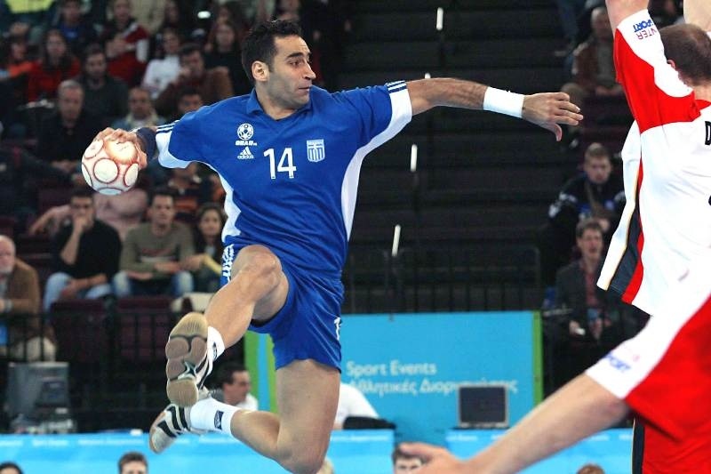 «Βόμβα» Ακαδημίας με Τρουπή