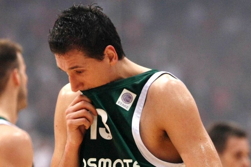 Αποχώρησε τραυματίας ο Διαμαντίδης