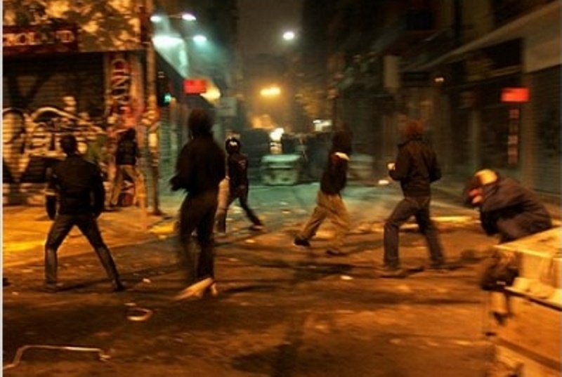 Και τα επεισόδια συνεχίζονται…