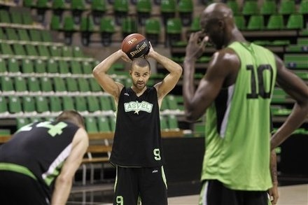 Νικηφόρο το ντεμπούτο του Πάρκερ