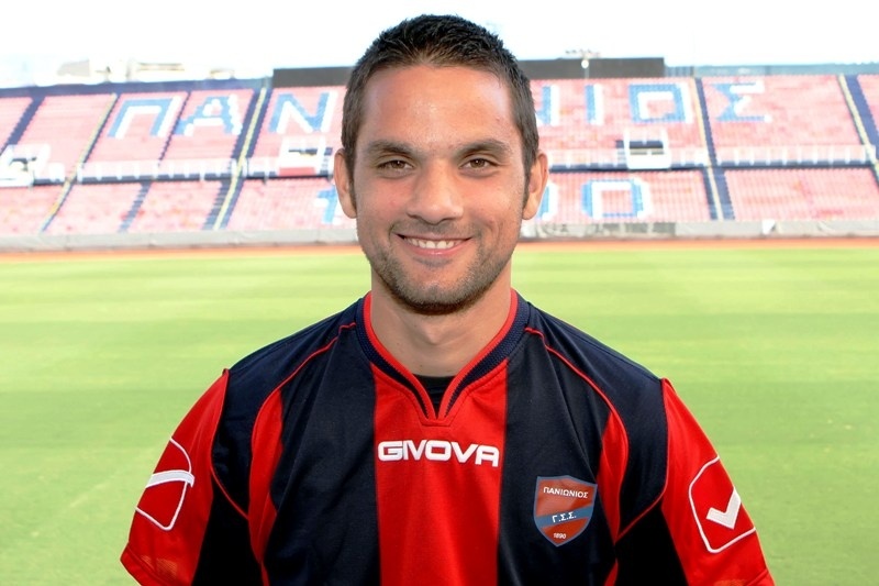 Σκέμπρι: «Να ξεκινήσω να παίζω και να σκοράρω»