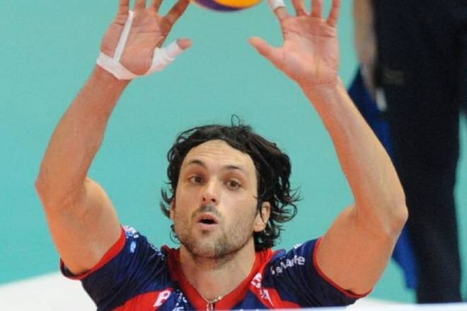 Καθυστερεί η άφιξη Σαρατσένι λόγω απεργίας