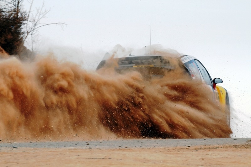 WRC Καταλονία: Ξεφεύγει μπροστά ο Λεμπ
