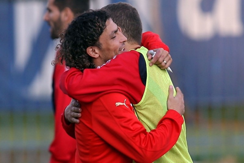 «Θερμό» τετ-α-τετ Μόνχε, Ρόκα