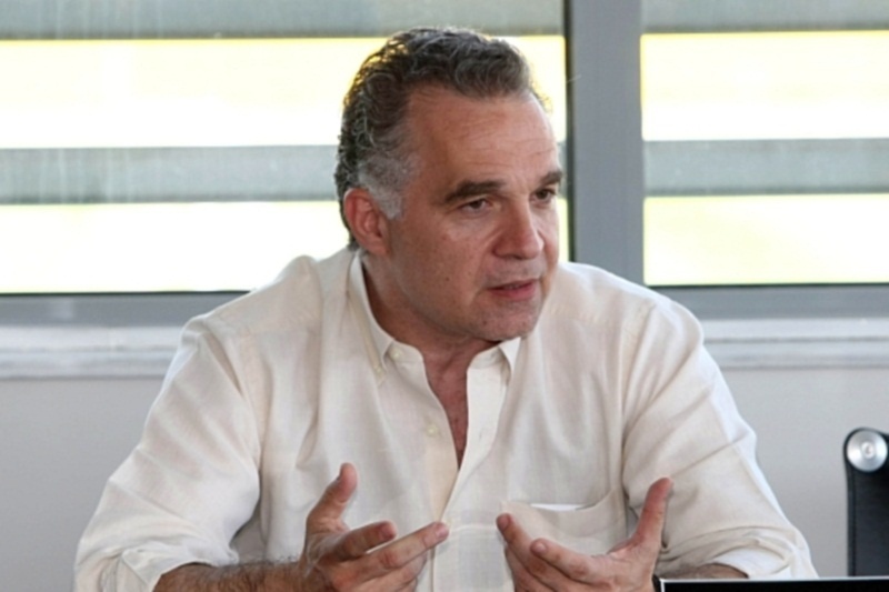 Κασνακίδης: «Θα μιλήσω με... όποιον βρεθεί»