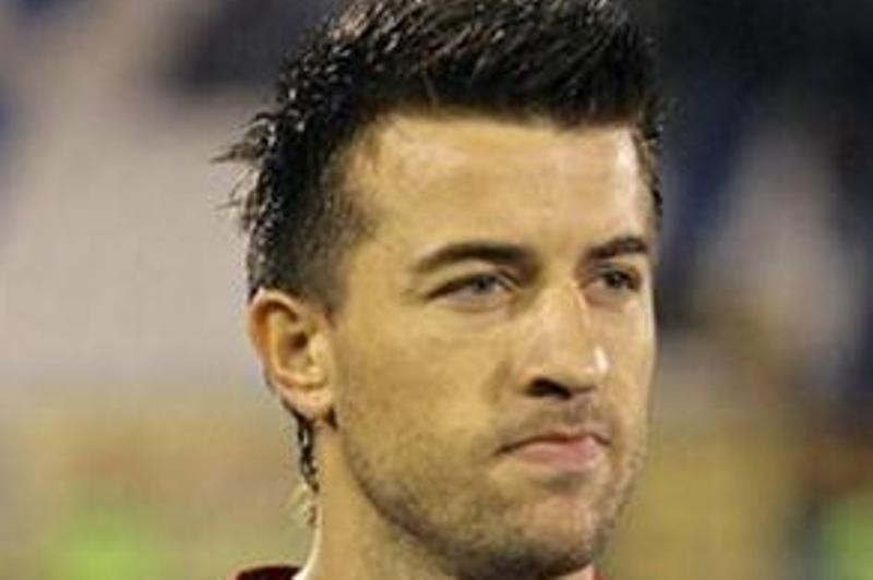 Μείωση αποδοχών στον Βρούτσινα