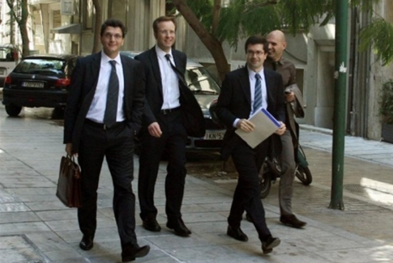 Γεμίζει με ελεγκτές της τρόικας η Αθήνα