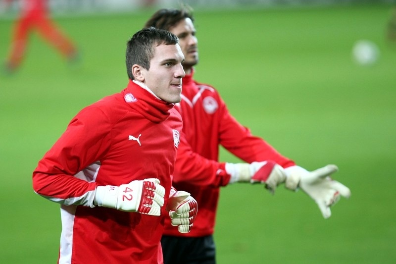 Με Μέγιερι κόντρα στην Ντόρτμουντ!