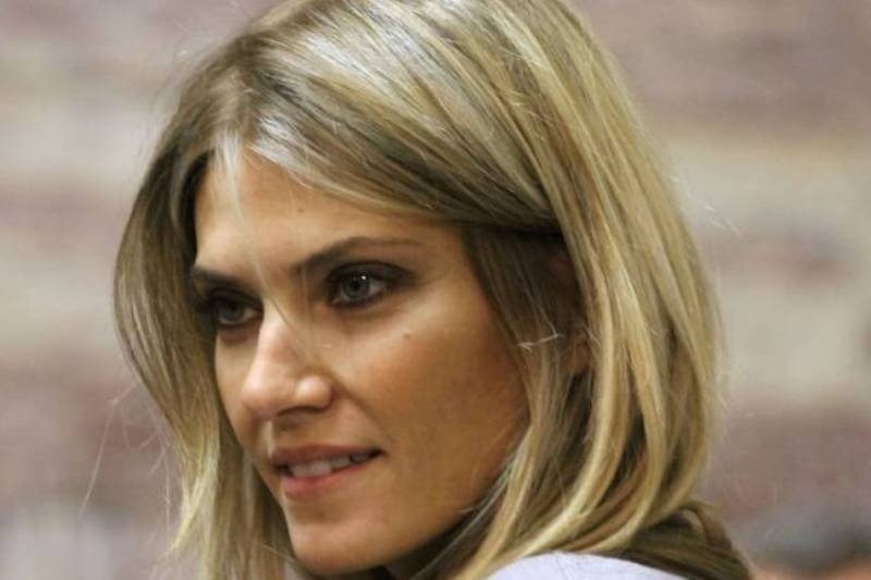 Κυβέρνηση εθνικής σωτηρίας ζητεί και η Καϊλή