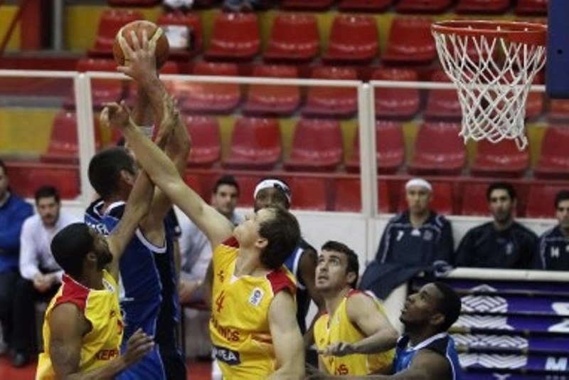 Τρίτη νίκη για Κεραυνό