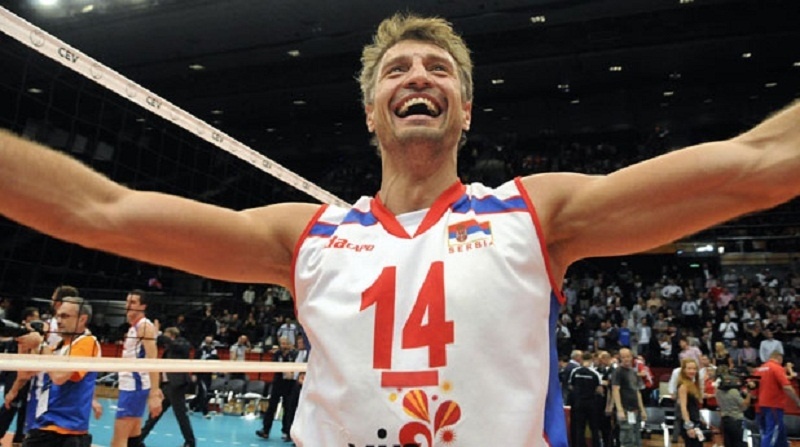 Με ηγέτη τον Μίλκοβιτς και μυαλό στο… Λονδίνο