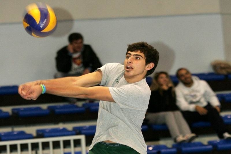 Πρωτοψάλτης: «Μπρος γκρεμός και πίσω ρέμα»