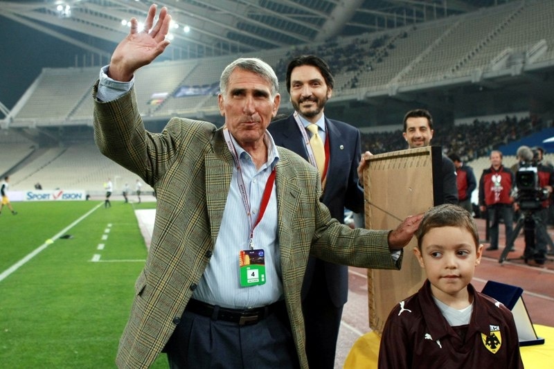 Σεραφείδης: «Ορχήστρα χωρίς μαέστρο η ΑΕΚ»