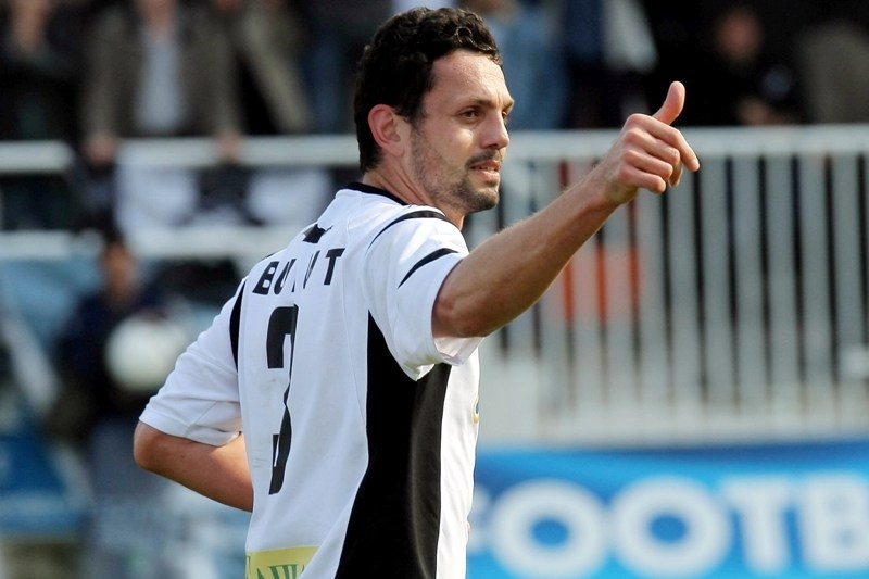 Μπουλούτ: «Στόχος η παραμονή»