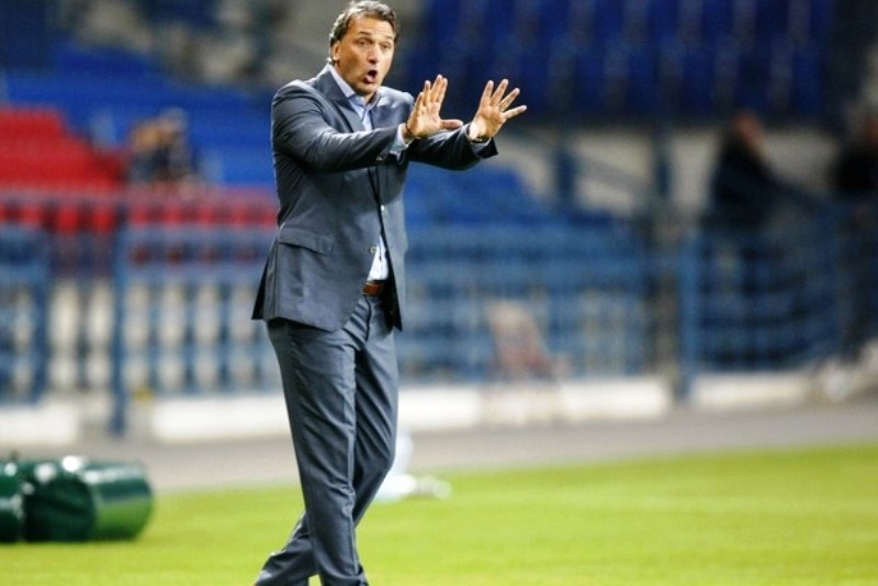 «Να μην μιλά ο Γιολ»