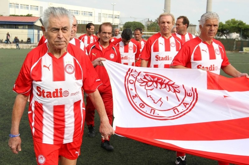 «Περιήγηση» στα γραφεία των Βετεράνων