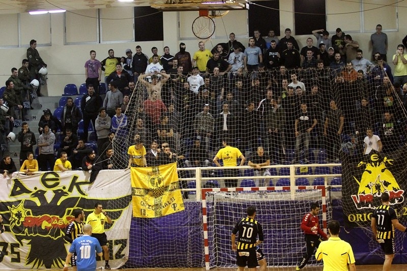Βρέθηκαν... πυρομαχικά στη Νίκαια