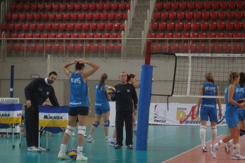 Να εξαντλήσουν τα περιθώρια οι διεθνείς