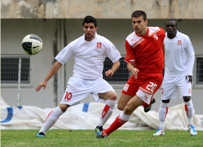 Έδειξε τα... δόντια του ο Πανσερραϊκός