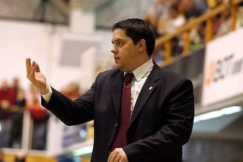 Φιλιπόφσκι: «Να παίξουμε συγκεντρωμένα»