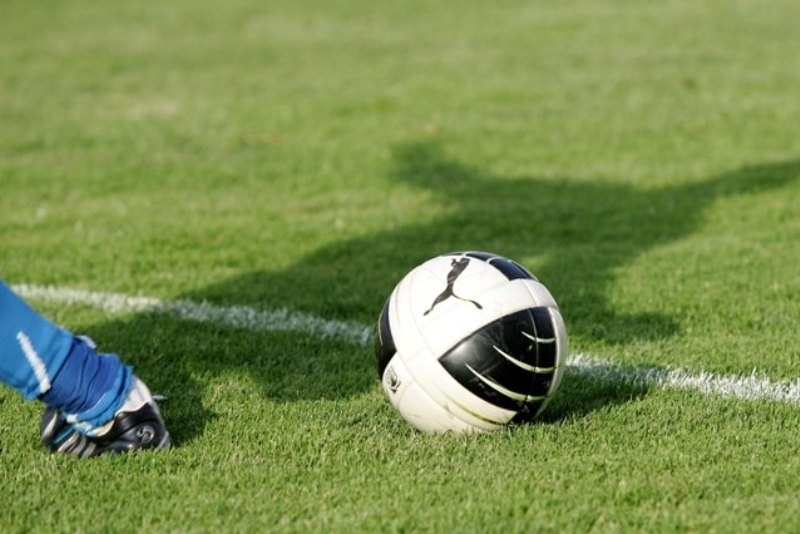 Αμφίρροπη αυλαία στη Football League