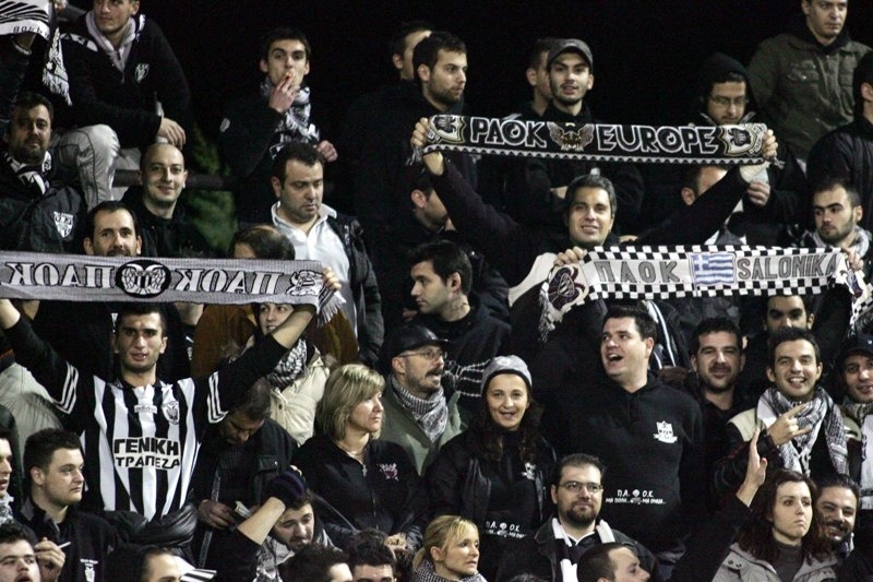 Ας αρχίσουν οι χοροί