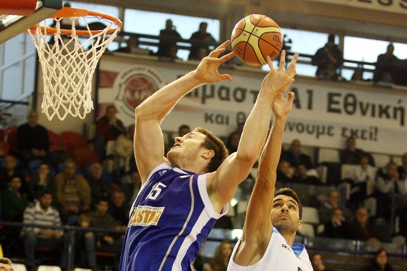 Πρώτη νίκη για τον Ίκαρο!