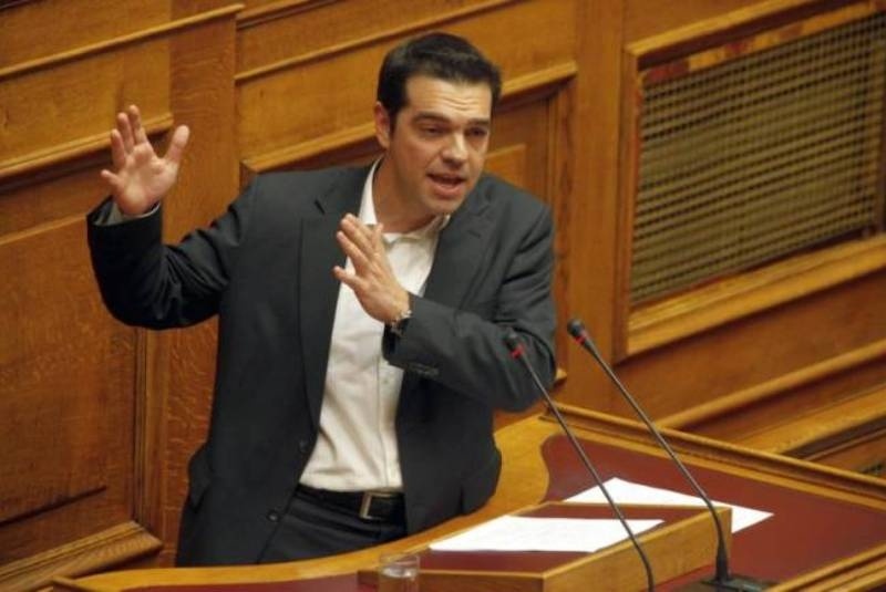 Τσίπρας: «Αθλιότητα ο εκβιασμός για μισθούς και συντάξεις»