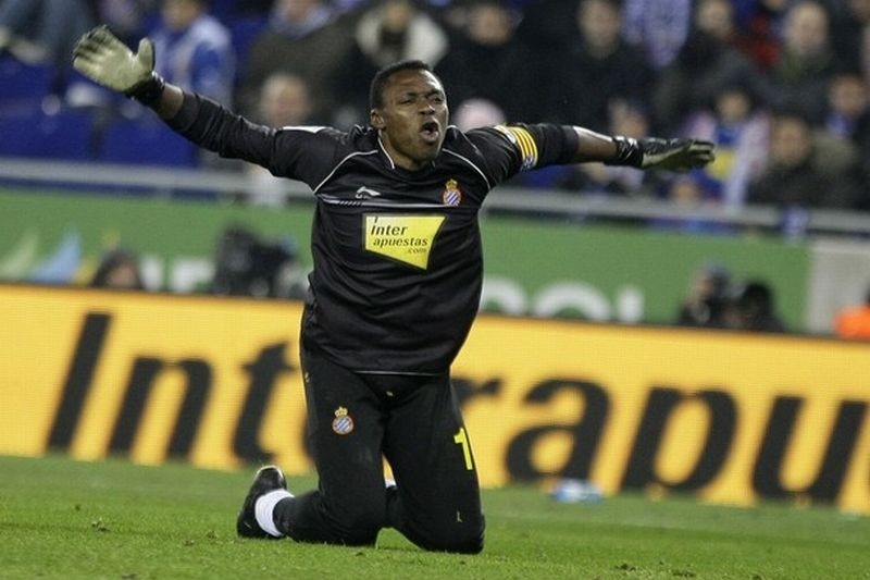 Καμενί: «Με ενδιαφέρει ο Ολυμπιακός»