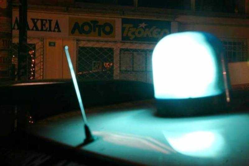 Άρπαξε 1000 ευρώ και πυροβόλησε στον αέρα