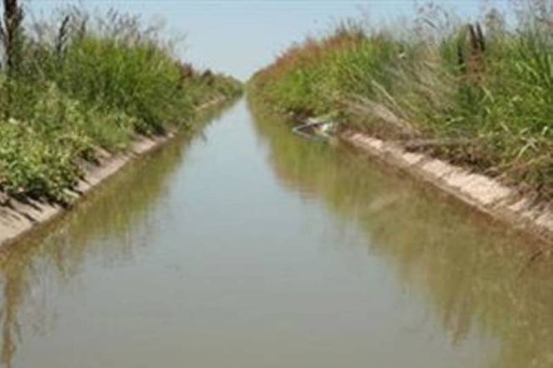 Εντοπίστηκαν νεκροί πατέρας και γιος σε αρδευτικό κανάλι