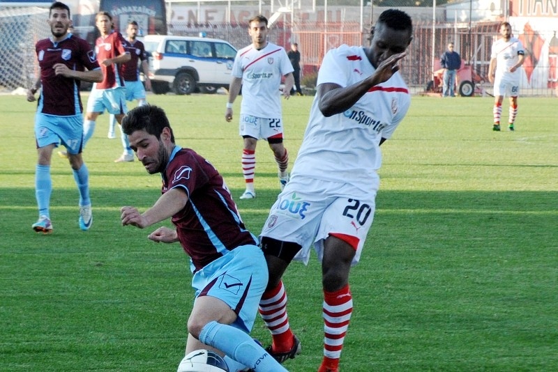 Μάτια στην ΑΕΛ η Παναχαϊκή