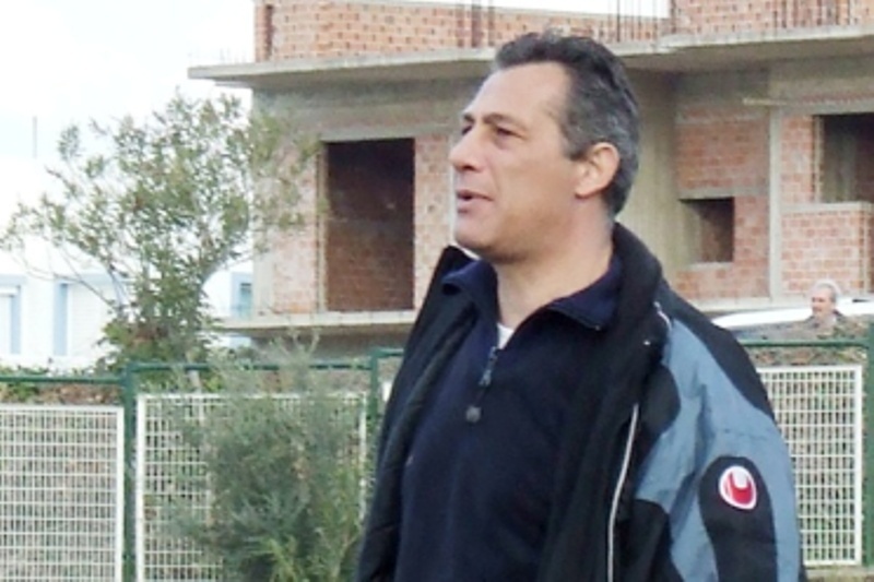 Ο Σκόνδρας στο τιμόνι της Χαλκίδας