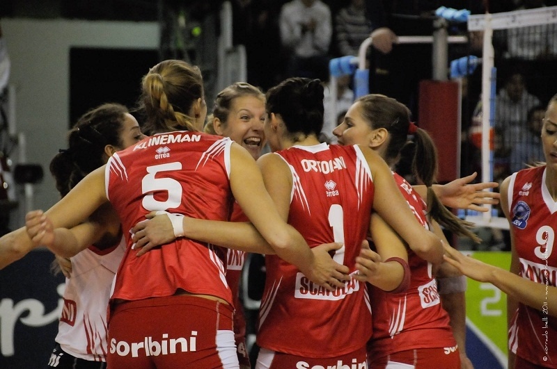 Την έκπληξη της 3ης ημέρας η Πεζάρο!