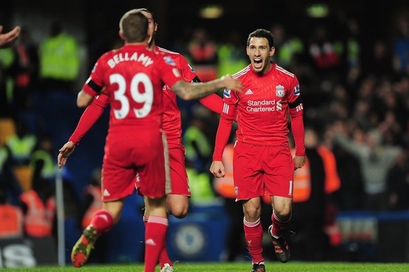 Ύμνοι Κάραγκερ για Μάξι