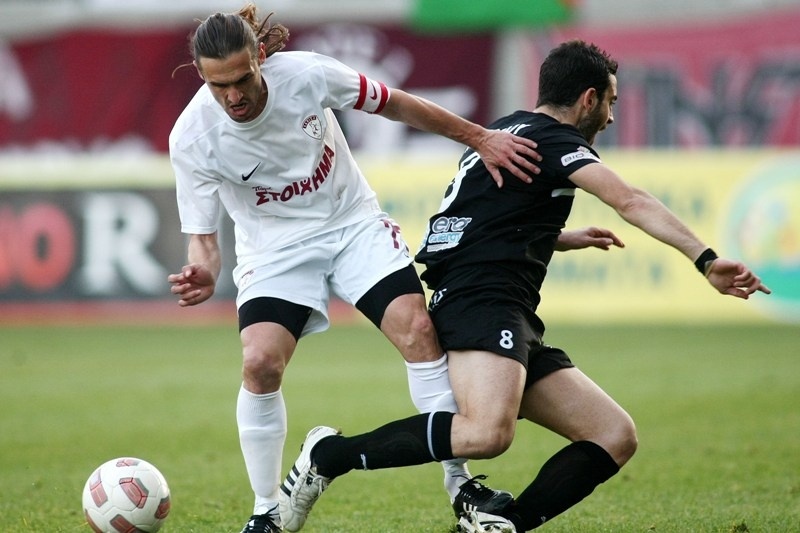 Επιστροφές στην ΑΕΛ