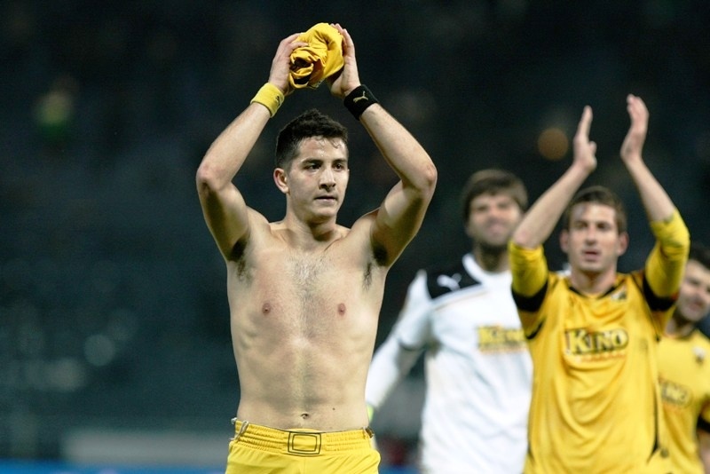 Κίνηση για Μανωλά σκοπεύει να κάνει η Έβερτον