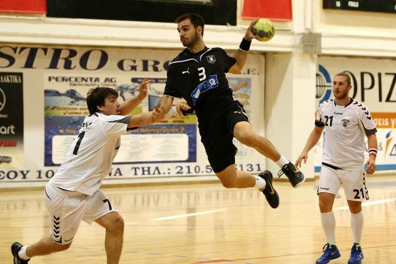 Με κατεβασμένες ταχύτητες ο ΠΑΟΚ