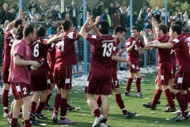 Ελλάς Ποντίων-Αήττητος Σπατών 2-0