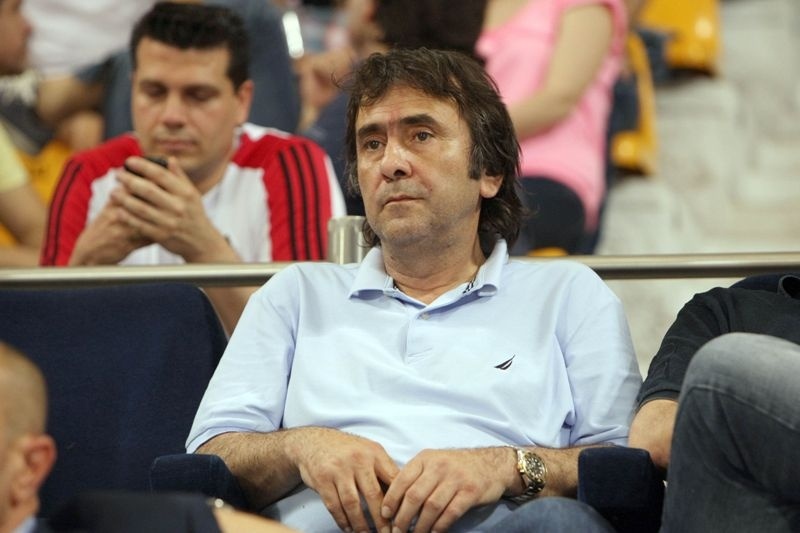 Ανοίγει τα χαρτιά του ο Αθανασιάδης