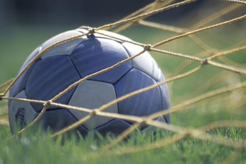 Η Αναγέννηση στα ημιτελικά με ανατροπή