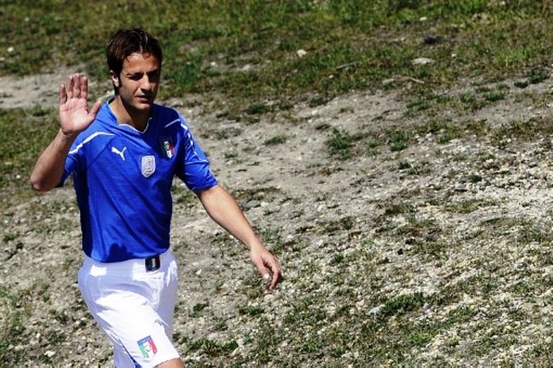 Στην Τζένοα ο Τζιλαρντίνο