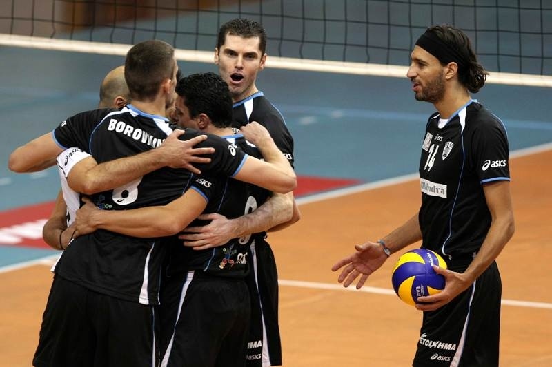 Δουλειά στα λάθη που έγιναν στον ΠΑΟΚ